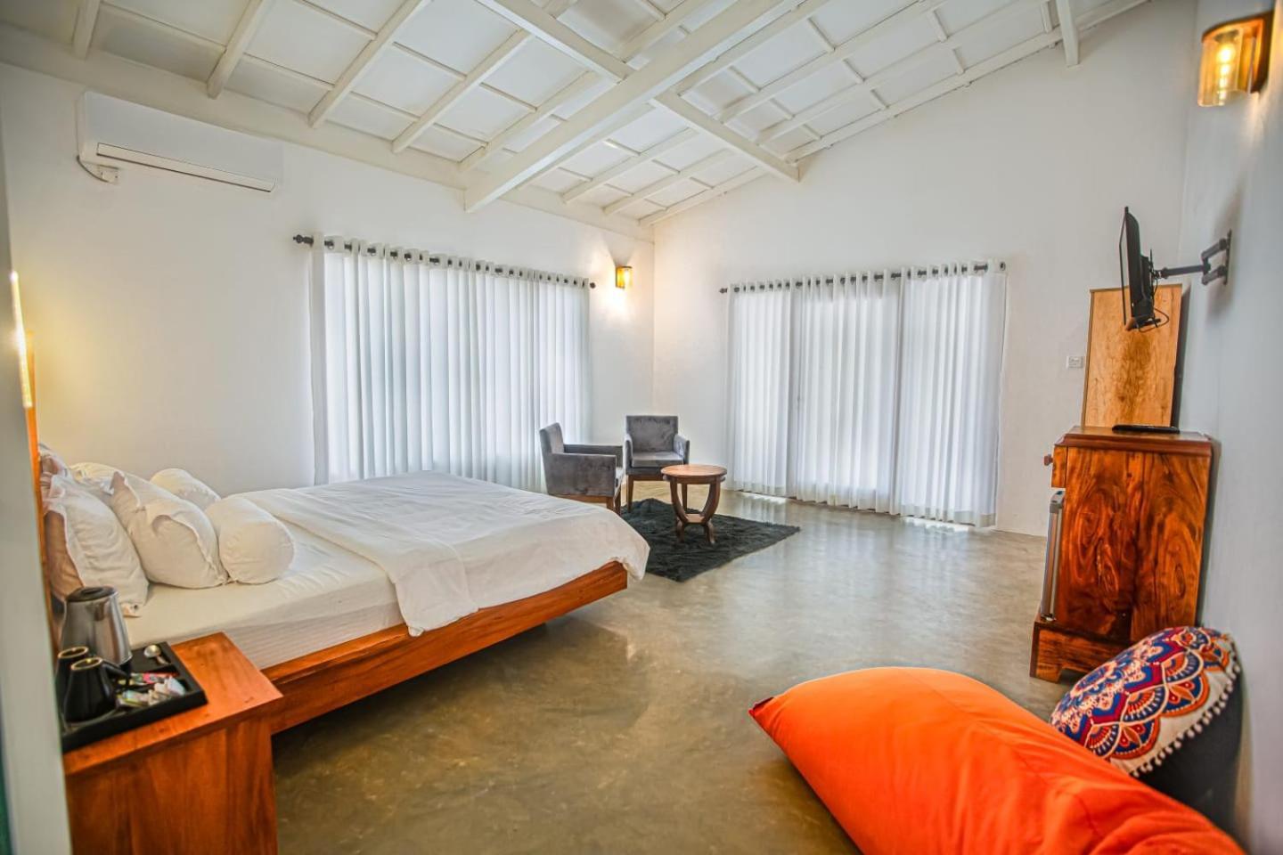 Sri Lanka Beach House Hotel Rathgama Bagian luar foto